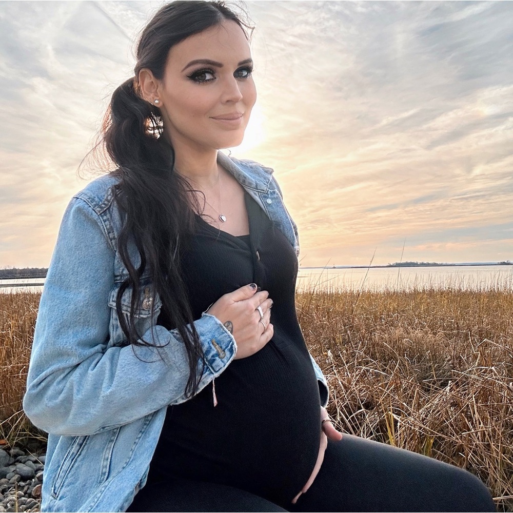 Meet your Posher, Gina